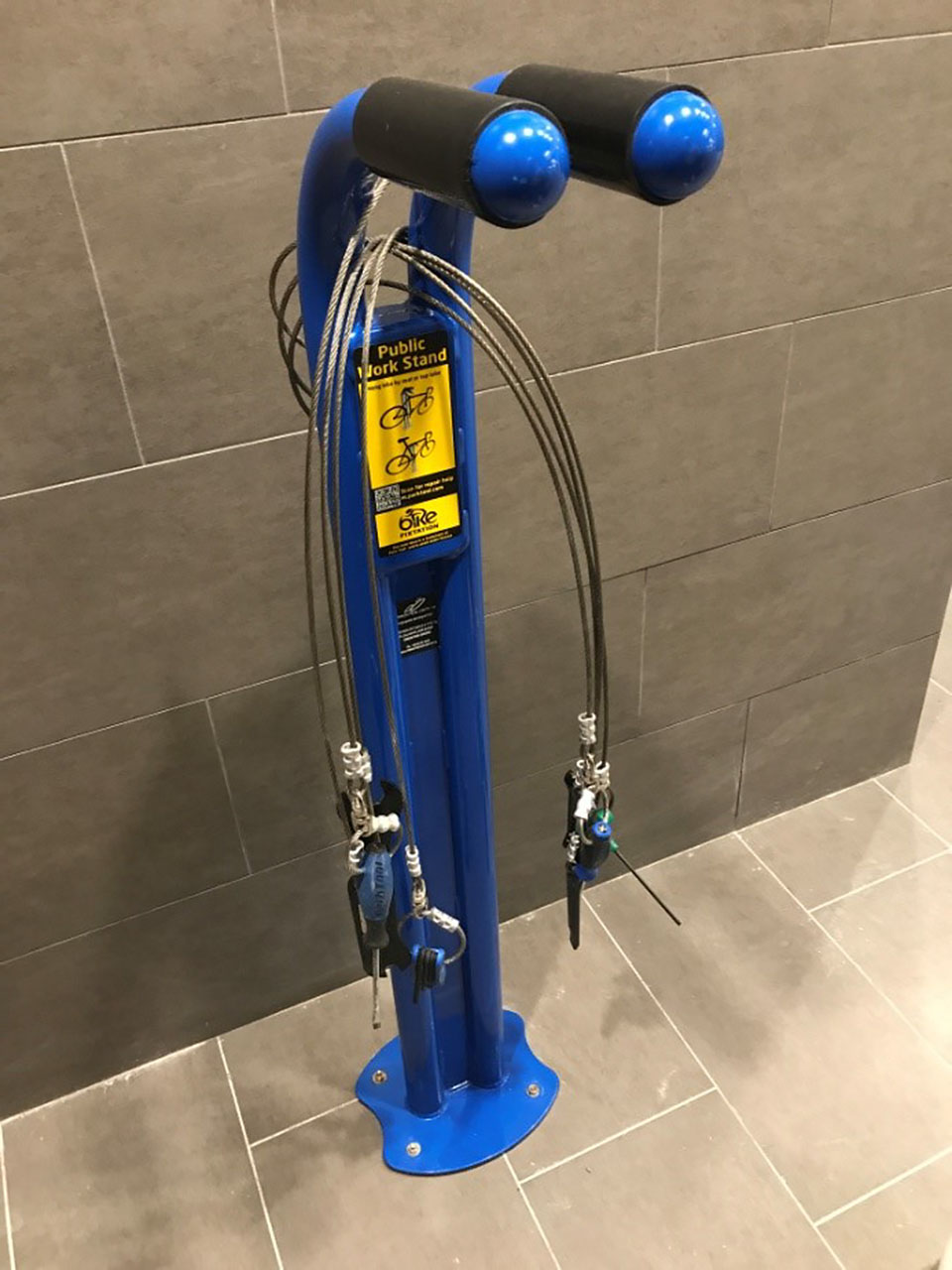 Public Repair Station 02